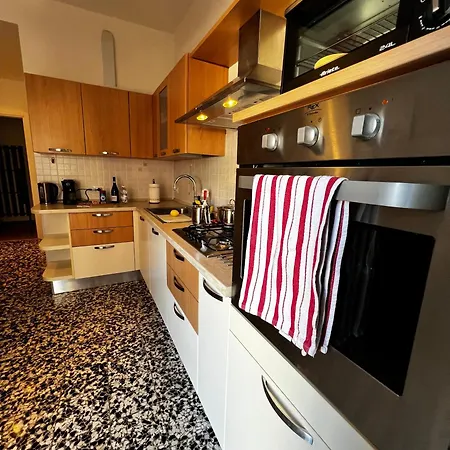 Modern Lakeview In Apartment Baveno