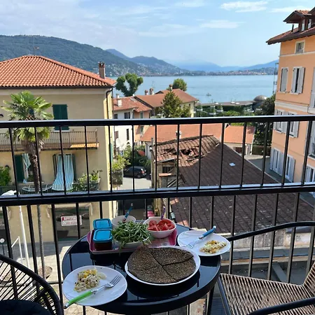 Modern Lakeview In * Baveno